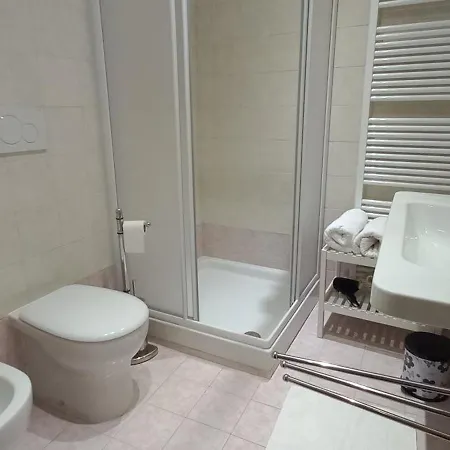 Agricola Godino ベッド・アンド・ブレックファスト Ozzano Monferrato