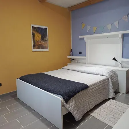 לינה וארוחת בוקר Agricola Godino 3*