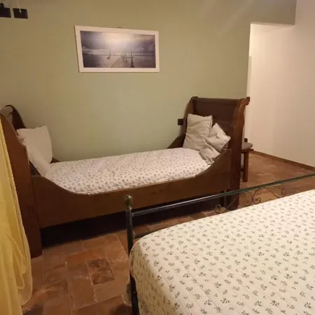 Agricola Godino Bed and breakfast