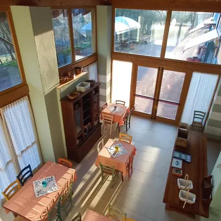 Agricola Godino Bed and breakfast 3*